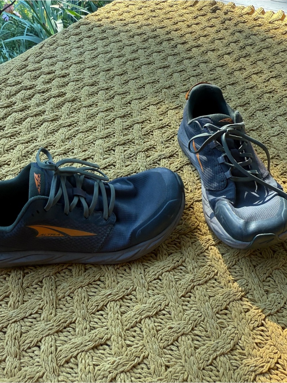 READ Altra Superior 6 Gray Green Orange Athletic Running Shoes Mens 9 Heavy Wear